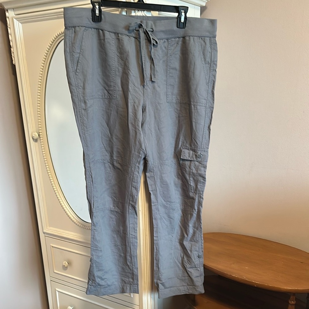 GAP Lightweight Cargo Pants Large Gray